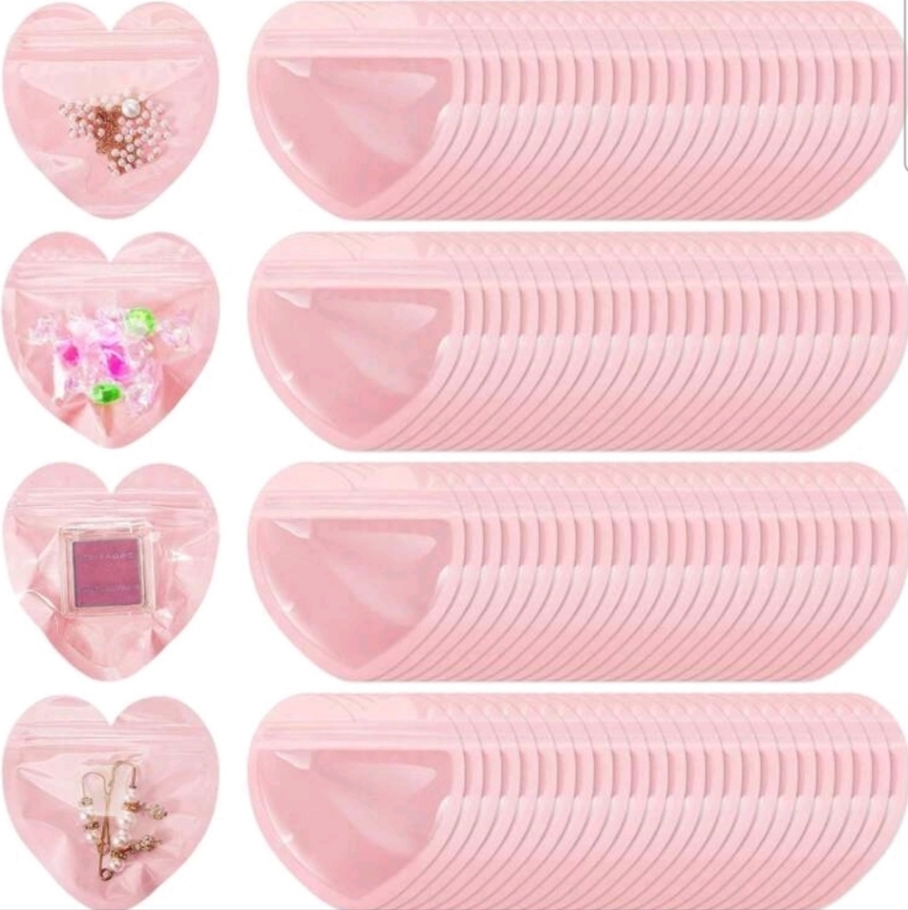 💕5/$18 Pink Heart-Shaped Jewelry Organizers